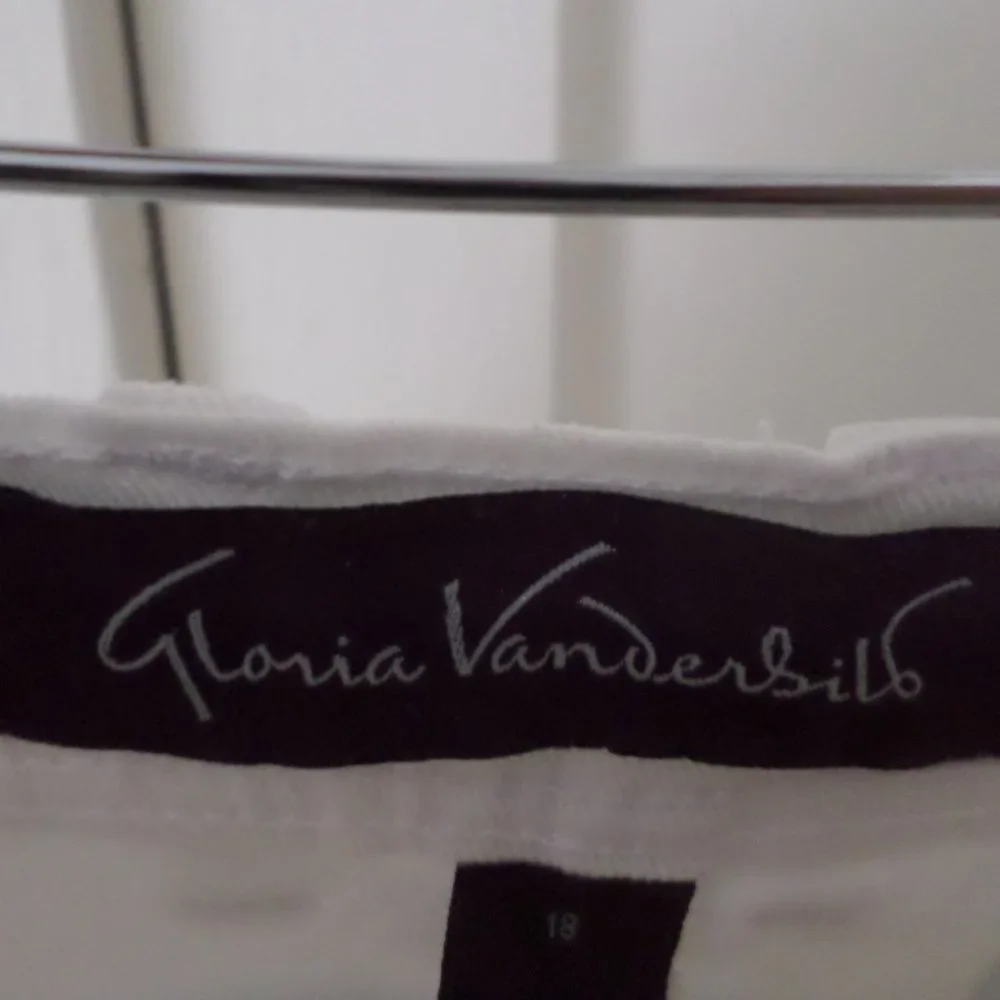 Gloria Vanderbilt Amanda White Stretch Denim Jeans Sz 18 - Picture 4 of 4